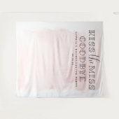 Bruidsfeest Backdrop 'Kus de juffrouw' Wandkleed (Voorkant (horizontaal))