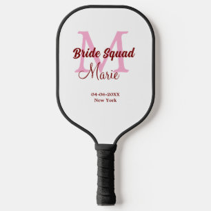 Bruidsploeg voeg naam monogram bruidsmeisje roze d pickleball paddle