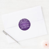 Bruiloft Bewaar de datum Sparkling String Paarse Ronde Sticker (Envelop)