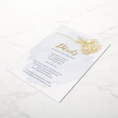 BRUILOFT | Goud Roos met goudmakreel op Dusty Blue Folie Uitnodiging (Gedraaid)