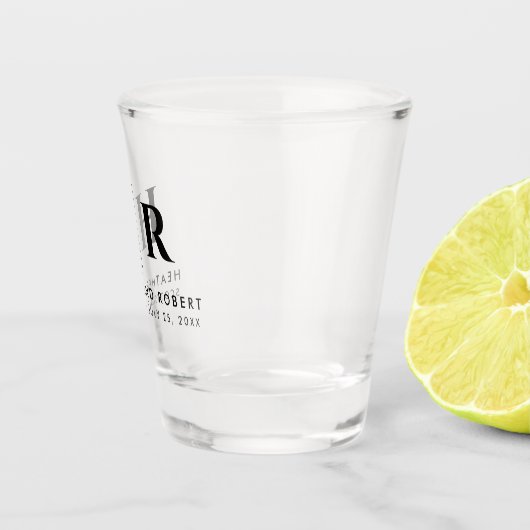 Bruiloft Monogram Moderne Custom Bruid en bruidego Shot Glas (Rechts)