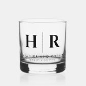 Bruiloft Monogram Moderne Custom Bruid en bruidego Whisky Glas (Voorkant)