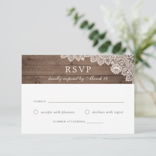 Bruiloft RSVP-reactiekaart van rustiek hout met ka Kaart (Staand voorkant)