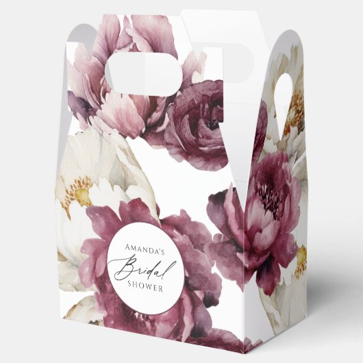 Bruiloftsfeest met een overvloed aan rustieke bloe bedankdoosjes (Geopend)