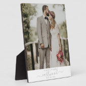 Bruiloftsfoto van pasgetrouwden buiten fotoplaat (Zijkant)