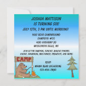 Bruin Beer Camping Birthday Uitnodiging (Achterkant)