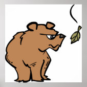 Bruin Beer met vallende herfstblad Schattigee dier Poster (Voorkant)