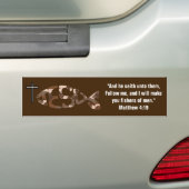 Bruin Camo JESUS vispictogram Bumpersticker (Op auto)