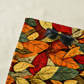 Bruin- en geel jaarblad strandlaken (In situ)