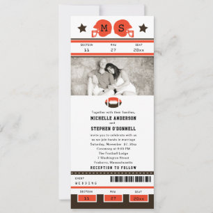 Bruin en helder Oranje Football Ticket Wedding Kaart
