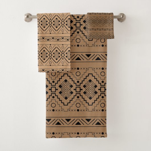 Bruin en Zwart aztec patroon Bad Handdoek (Insitu)