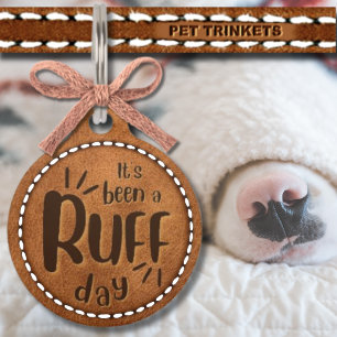 Bruin leer Het is een Ruff Day Country Dog geweest Huisdierpenning