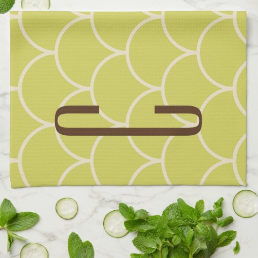 Bruin Monogram op Retro Groen Patroon Theedoek (Gevouwen)
