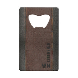 Bruin namaakleer monogram bruidsjonker cadeau kredietkaart flessenopener