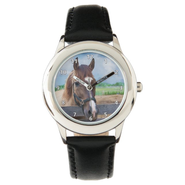 Bruin paard met Halter Horloge (Voorkant)