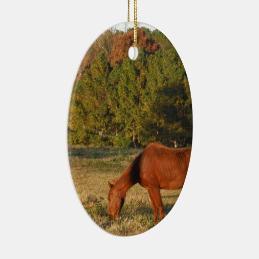 Bruin paard met pijnbomen keramisch ornament (Rechts)