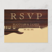 Bruin & Rood Hout Gitaar Bruiloft RSVP Briefkaart (Voorkant)