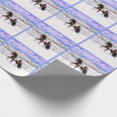 Bruine baai met zigeunerbanner ontwerppaard in sne cadeaupapier (Hoek)