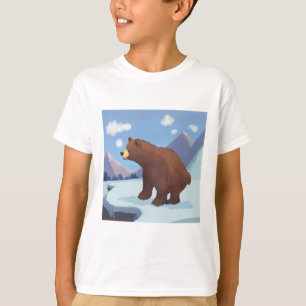 Bruine beer in de bergen t-shirt