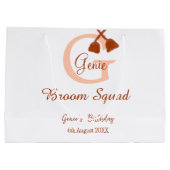 Bruine bezem Squad Verjaardag naam perzik monogram Groot Cadeauzakje (Achterkant)