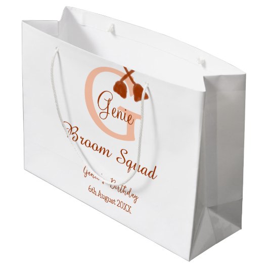 Bruine bezem Squad Verjaardag naam perzik monogram Groot Cadeauzakje (Achterkant Gekanteld)