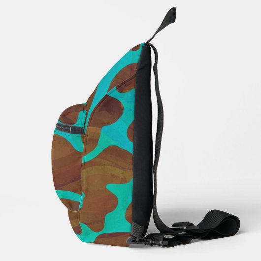 Bruine en Blauwgroen Koe Print Sling Bag (Rechts)