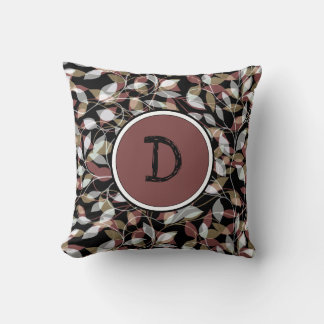 Bruine en zwarte Floral met aangepast monogram Kussen