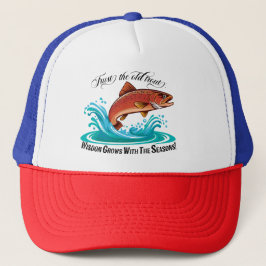 Bruine forel die uit het water springt trucker pet