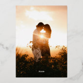 Bruine hand getrokken blad monogram kunst gouden b folie uitnodiging (Achterkant)