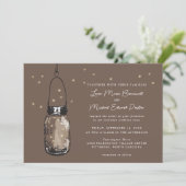 Bruine Mason Jar Fireflies bruiloft uitnodiging (Staand voorkant)