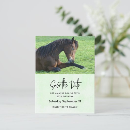 bruine paarden die de datum neerleggen uitnodiging briefkaart (Staand voorkant)
