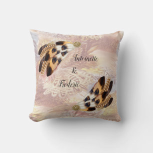 Bruine Pelikaan of Hawk veer Home Decor Kussen