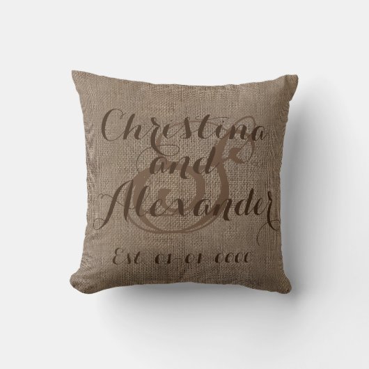 Bruine rustieke burlap-look bruiloft monogrammed n kussen (Voorkant)