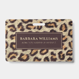 Bruine vlekvormig bladerspatroon met bont textuur badge