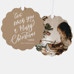Bruine Wij Wensen Je Prettig Kerstmis Lettering Fo Ornament Kaart