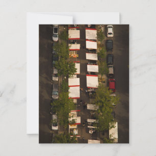 Bruisende marktdag in de buurt van Montparnasse, P Briefkaart