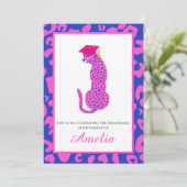 Brullen met trots! Afstuderen Roze Invitation Kaart (Staand voorkant)