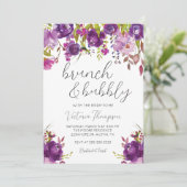Brunch & Bubbly Purple Floral Shower Invitation (Debout devant)