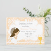 Brunette Girl First Communion Damask Invitation (Debout devant)