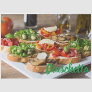 Bruschetta Antipasti met bonen en arugula, Tissuepapier
