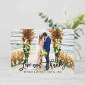 Brush Script | Carte Kraft Mariage Love and Thanks (Debout devant)