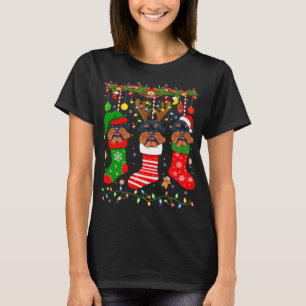 brusselse griffon hond in kerstsokken , licht xma t-shirt