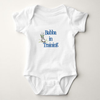 Bubba in training met schoen romper