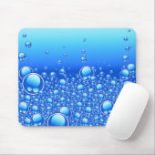 Bubbles op blauw muismat (Met muis)