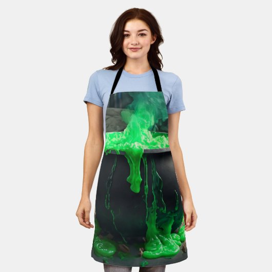 Bubbling Witch's Cauldron Halloween Schort (Gedragen)