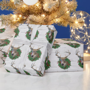 Buck Deer in kerstmis op Birch Cadeaupapier