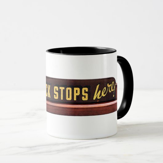 Buck Stops hier! -Mok Mok (Voorkant rechts)