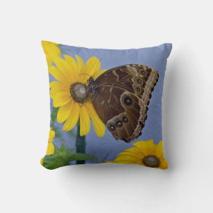 Buckeye Butterfly op Yellow Daisy Kussen