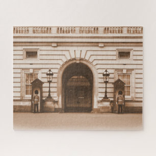 Buckingham Palace Guards - 16x20 - 520 pc Legpuzzel