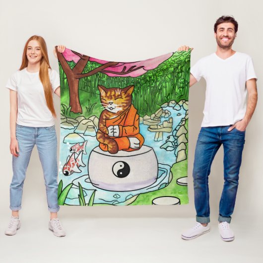 Buddhist Tabby Meditation Cat Fleece Deken (In situ)